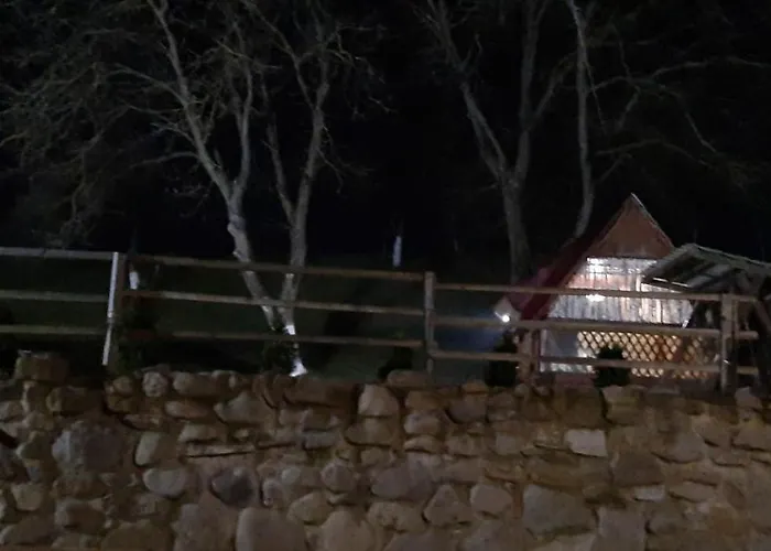 у васі 酒店 斯瓦拉瓦