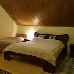 у васі Hotel Svalyava